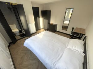 Photo 15- click for photo gallery